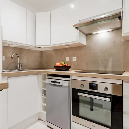 La Commanderie By Interhome * Довиль